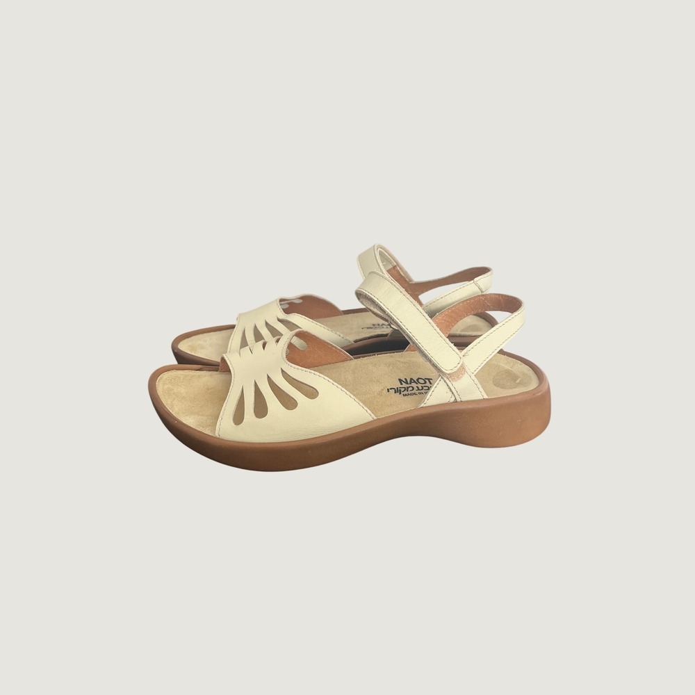 Naot Arataki Ivory Leather Cut Out Comfort Sandals Womens 38 US 7 208173